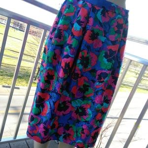Cute as a flower A-line skirt size 10